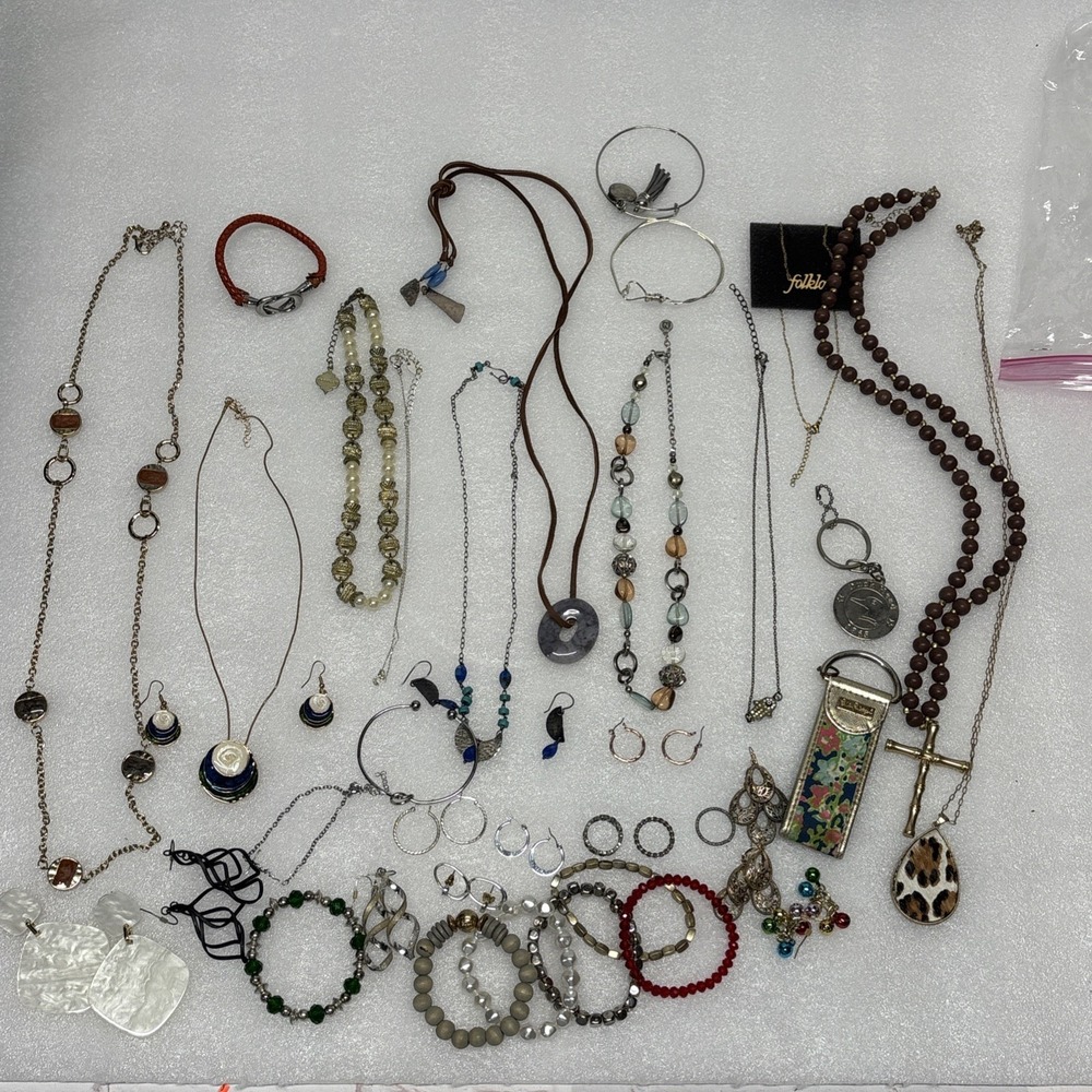 vintage costume jewelry‎ lot wearable